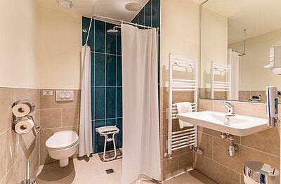 Salle de bains attenante