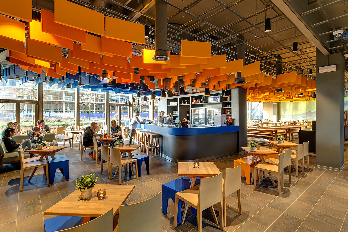 Hotelbar MEININGER Hotel Amsterdam City West